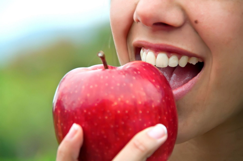 When Can I Eat Normally After Dental Implant?