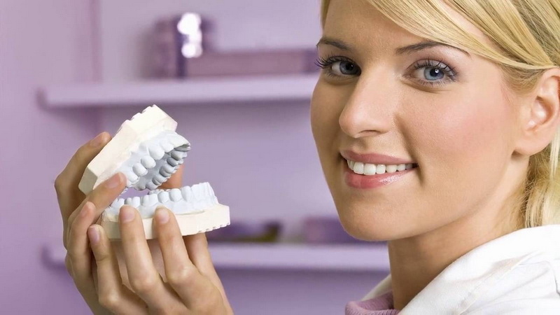 What Are The Stages of Getting A Dental Implant?