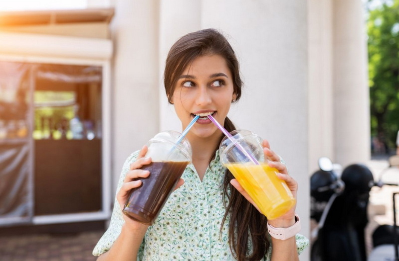  drink carbonated drinks after dental implant surgery_1