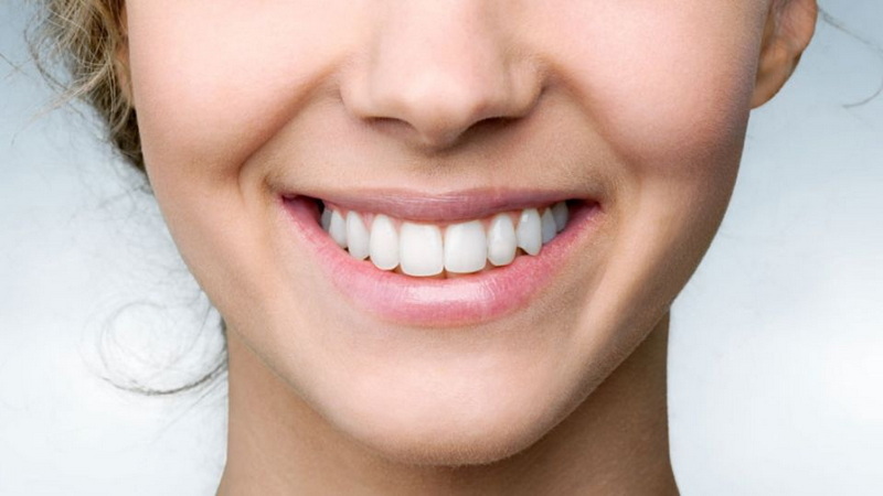 can i wear my retainer after dental implant