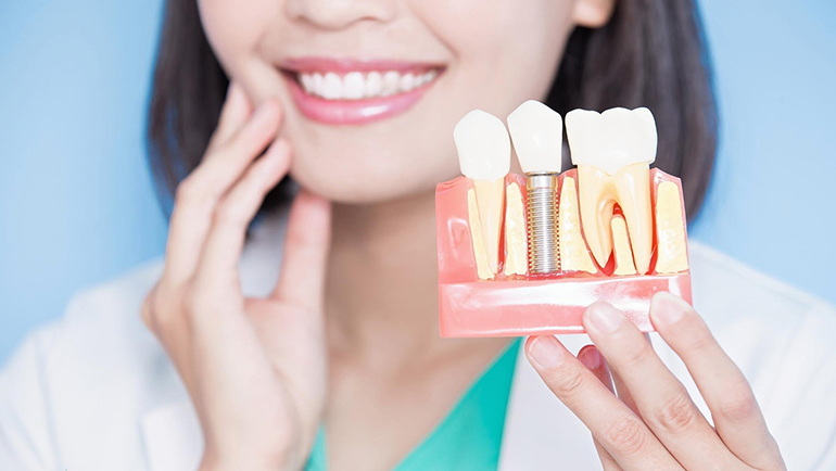 can we use medisave for dental implant